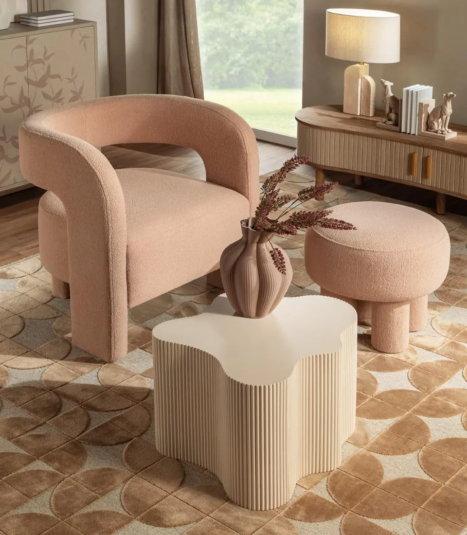 Tappeto con decoro a rilievo 160x230